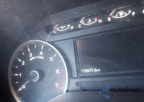 2018 Ford F-150 Xlt z USA, uszkodzony, nr VIN 1FTEW1E52JKF76144